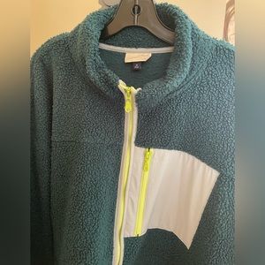 Universal Theead fleece pullover jacket 3x